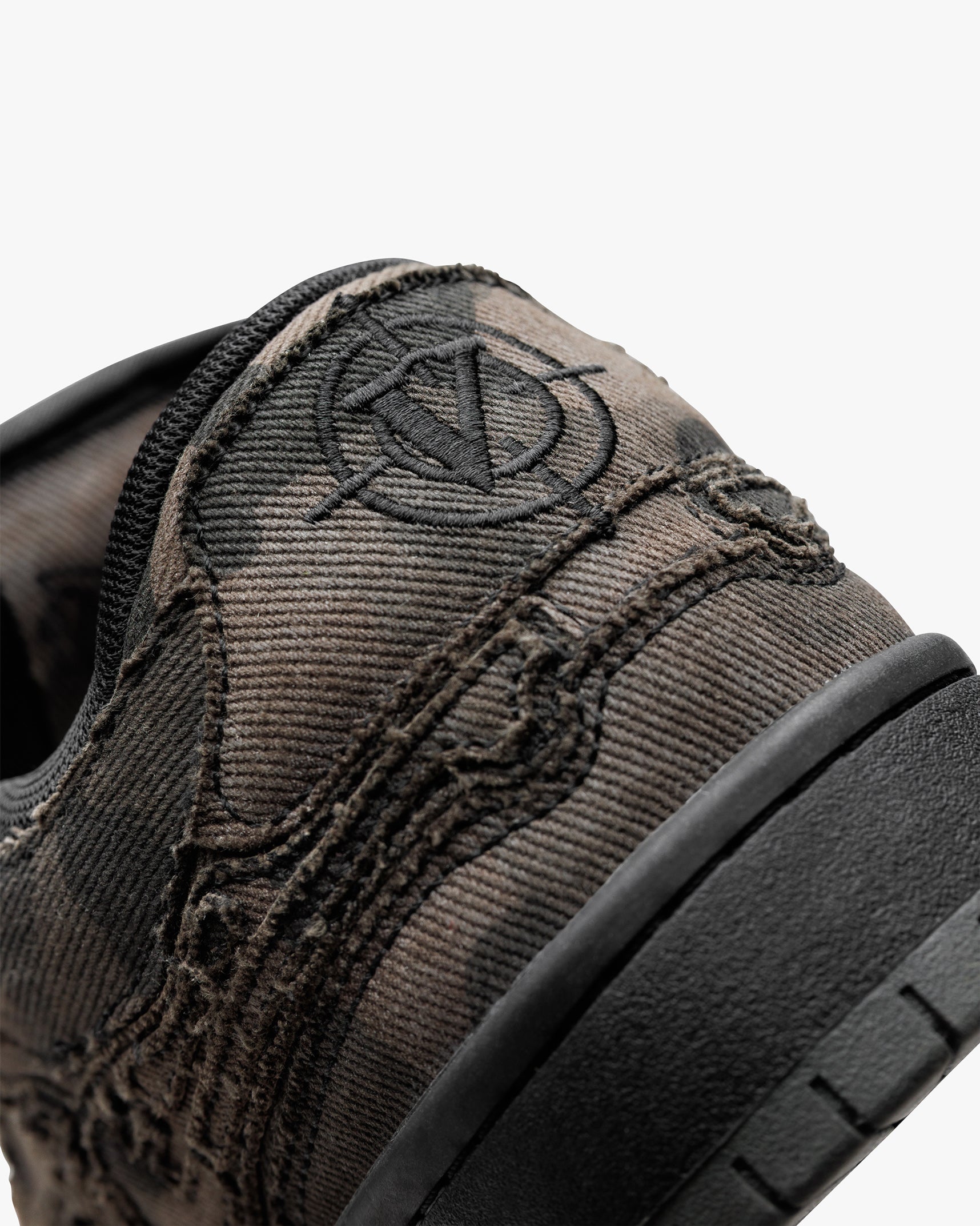 AKIMBO LOWS "DARK CAMO"