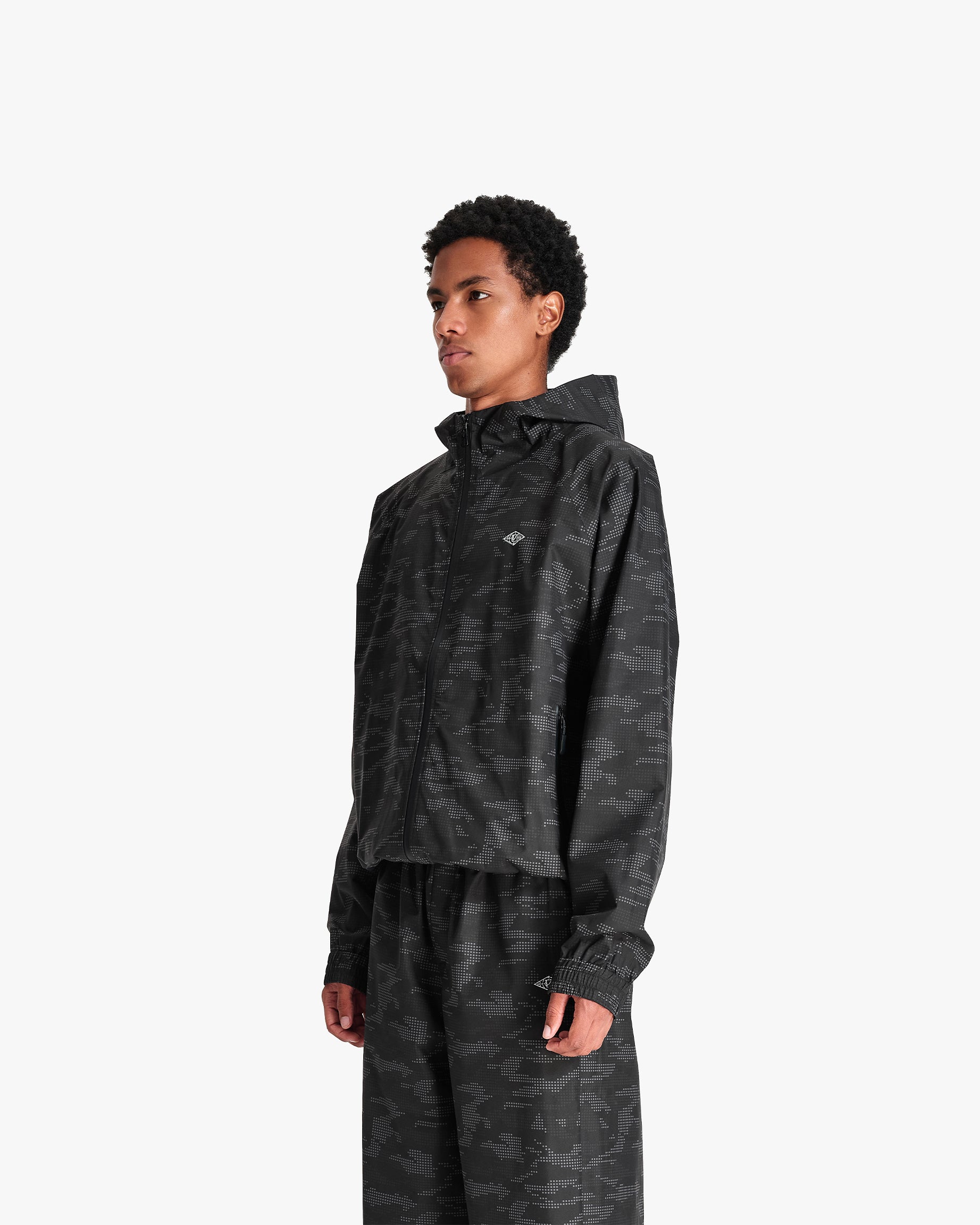WINDBREAKER DOTTED CAMO BLACK
