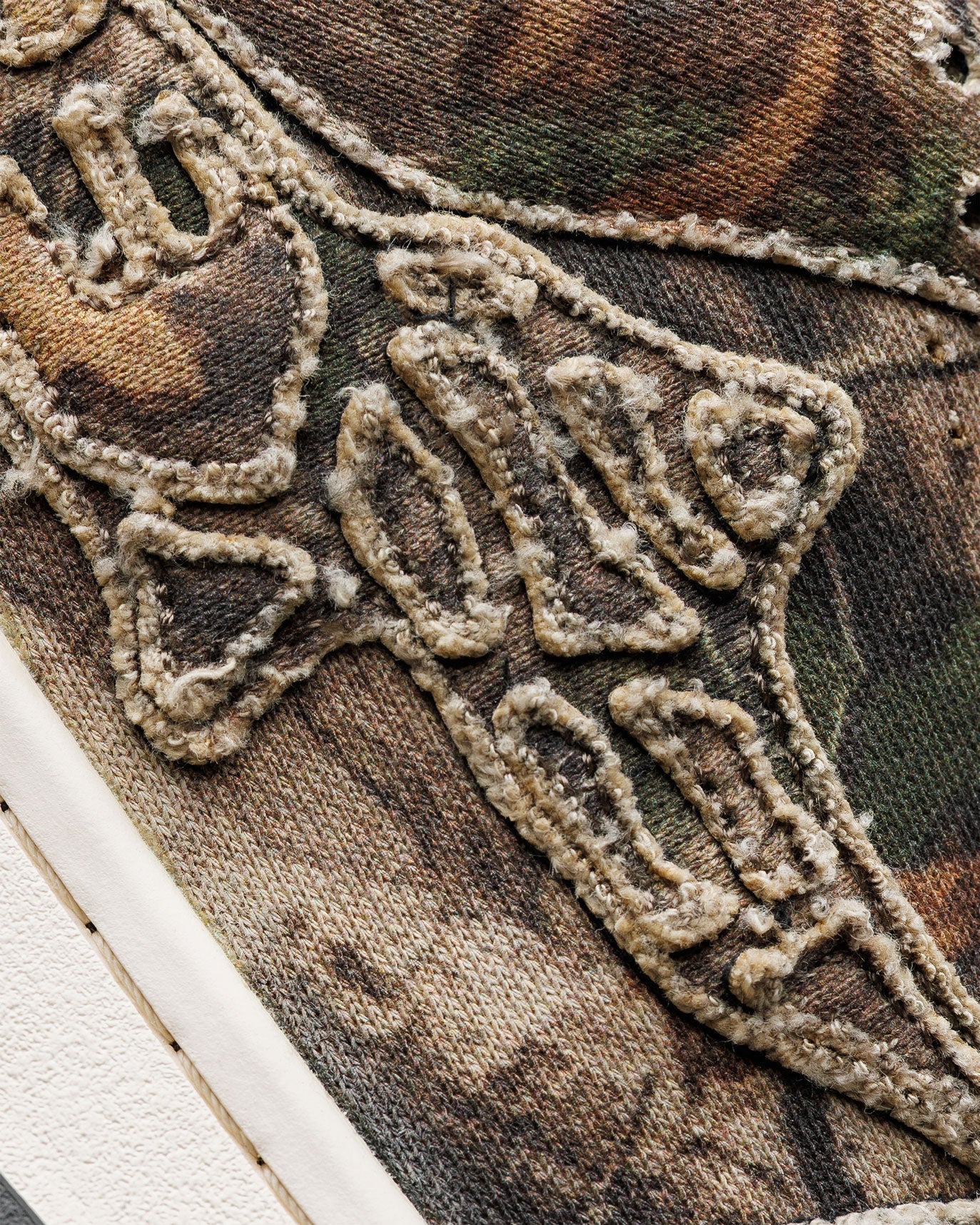 AKIMBO LOWS "FOREST CAMO"