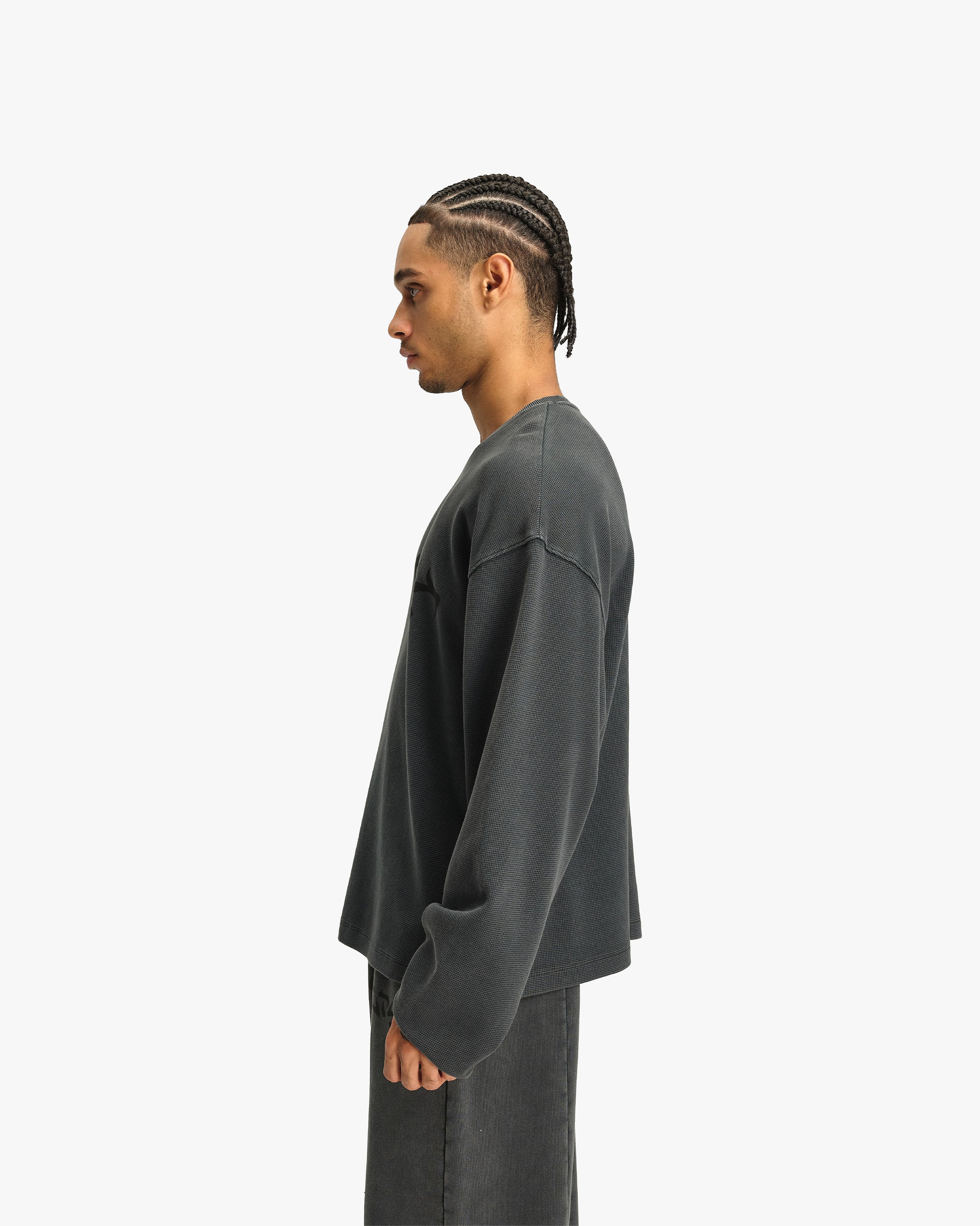 ACID WASHED WAFFLE LONGSLEEVE DARK GREY