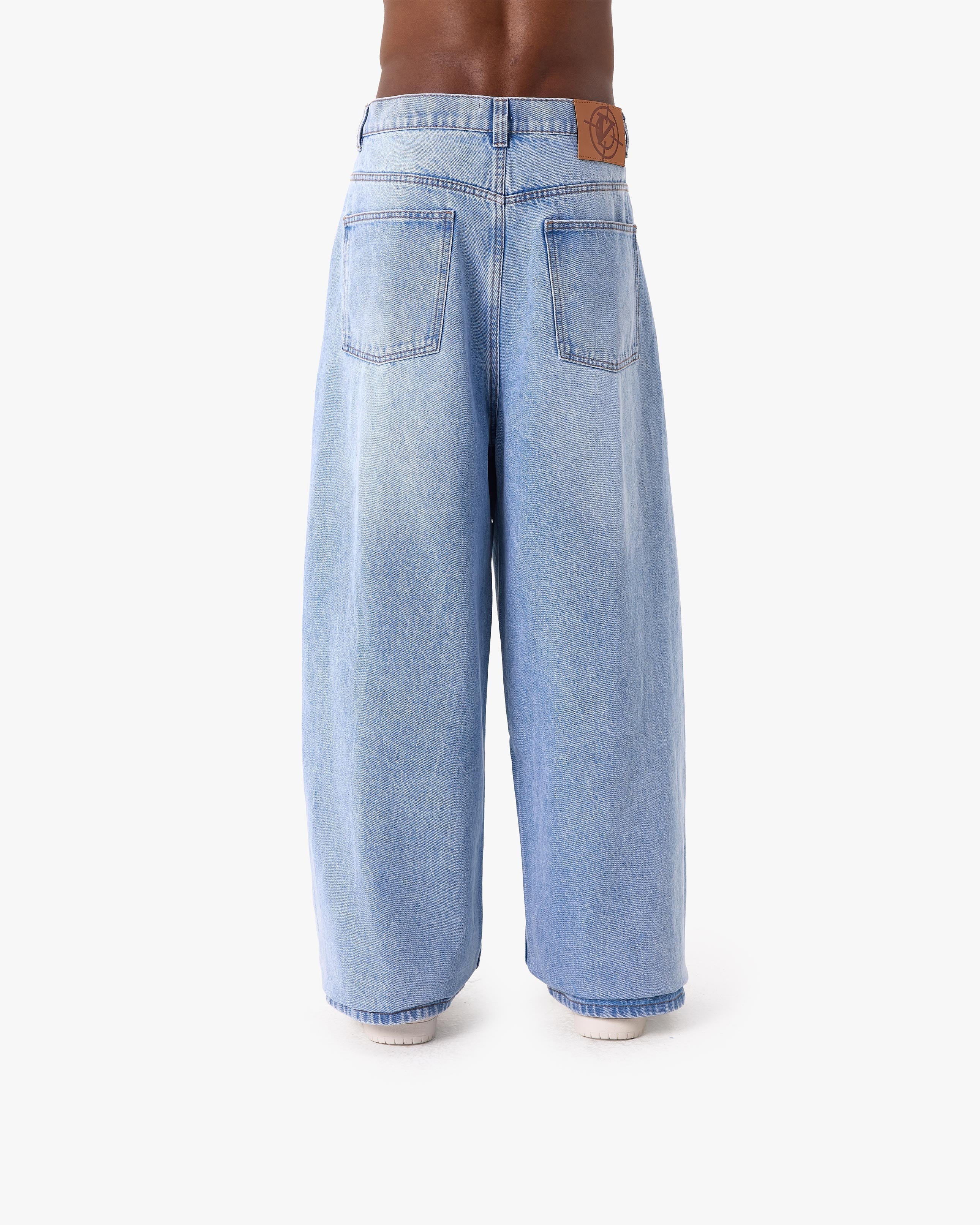 THE BAGGY DENIM LIGHT BLUE