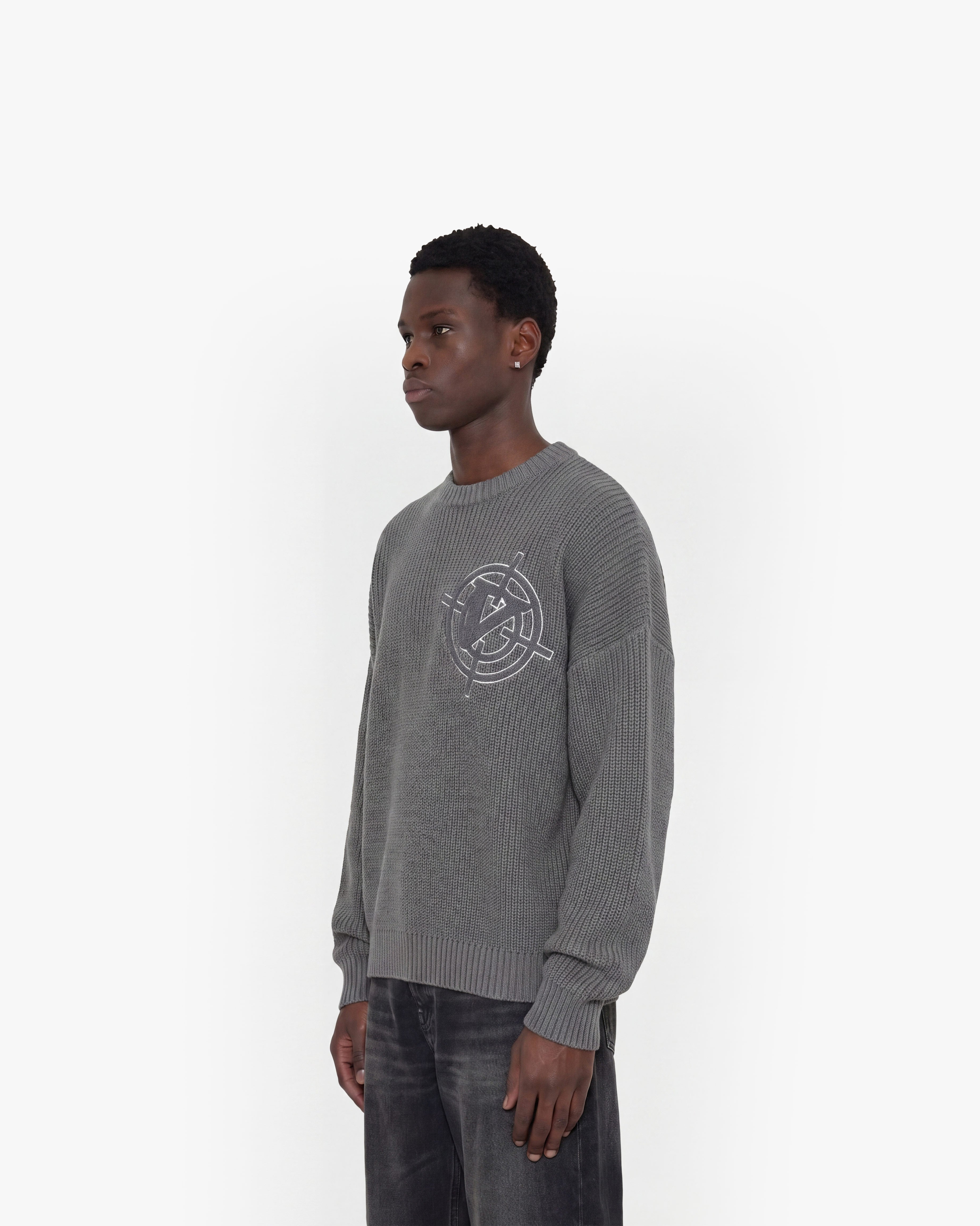 V-LOGO KNITWEAR DARK GREY