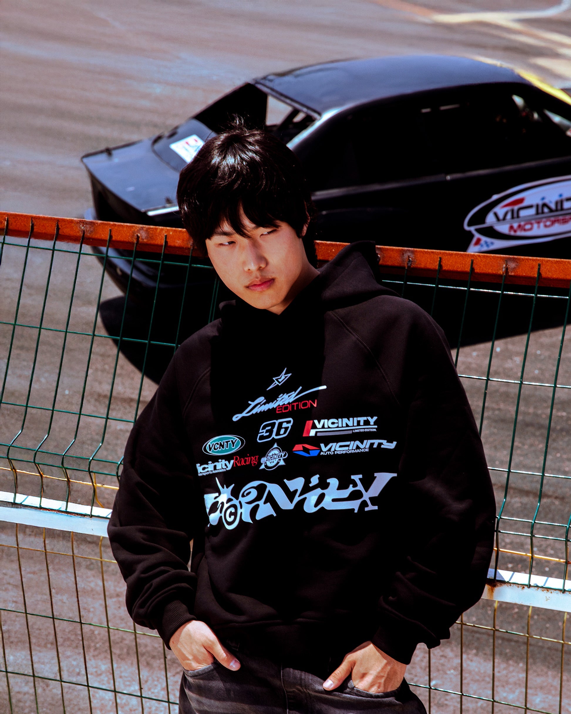 RACING LOGOS HOODIE BLACK