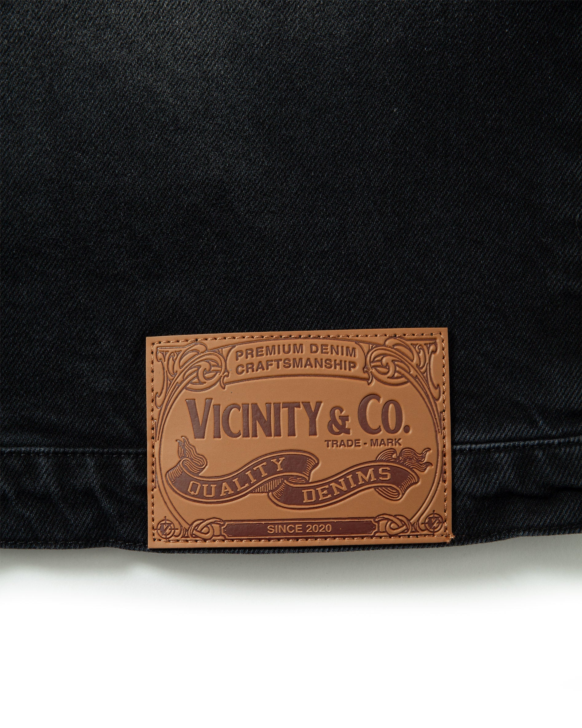 WILD SOUTH DENIM HOODIE COAL