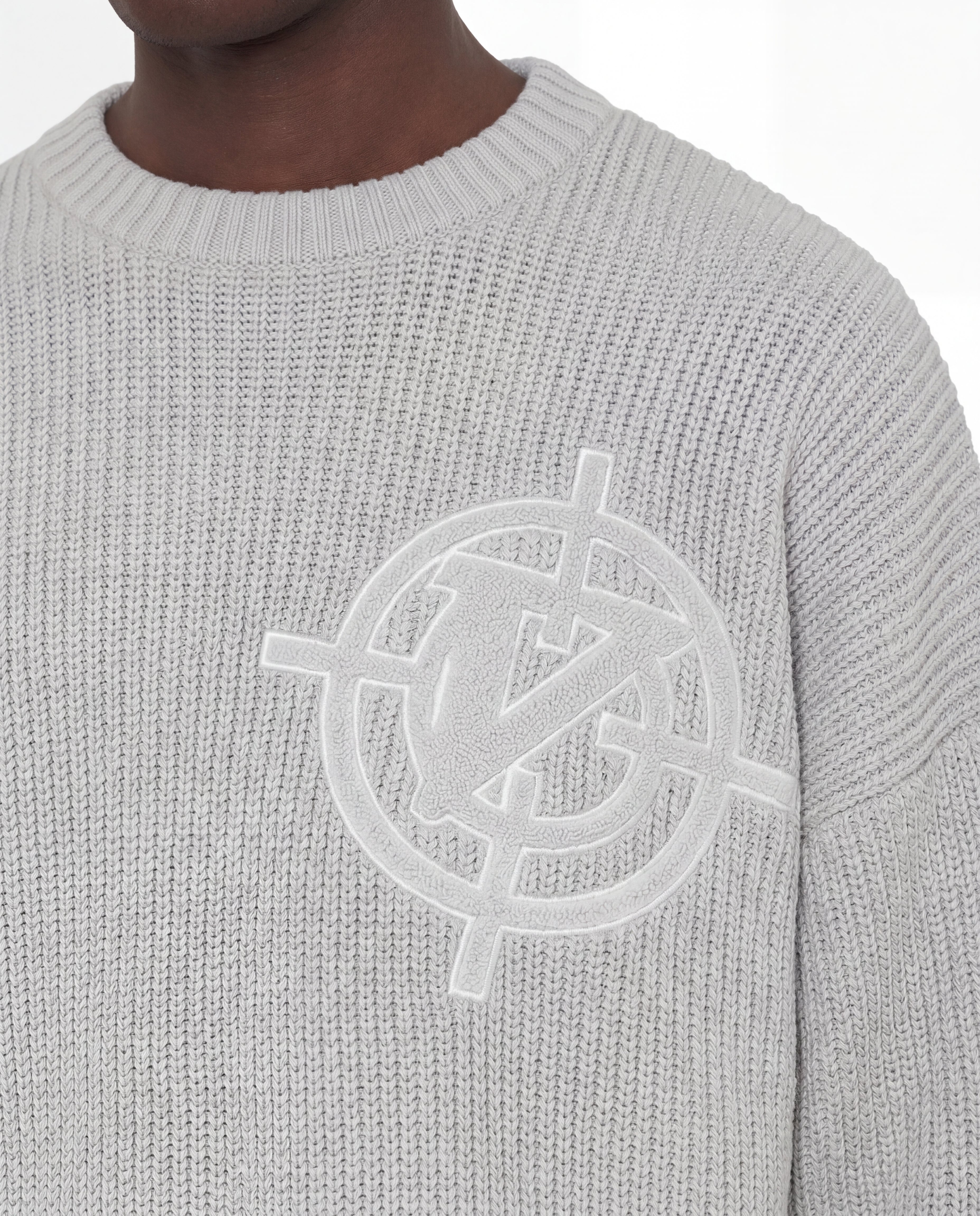 V-LOGO KNITWEAR LIGHT GREY