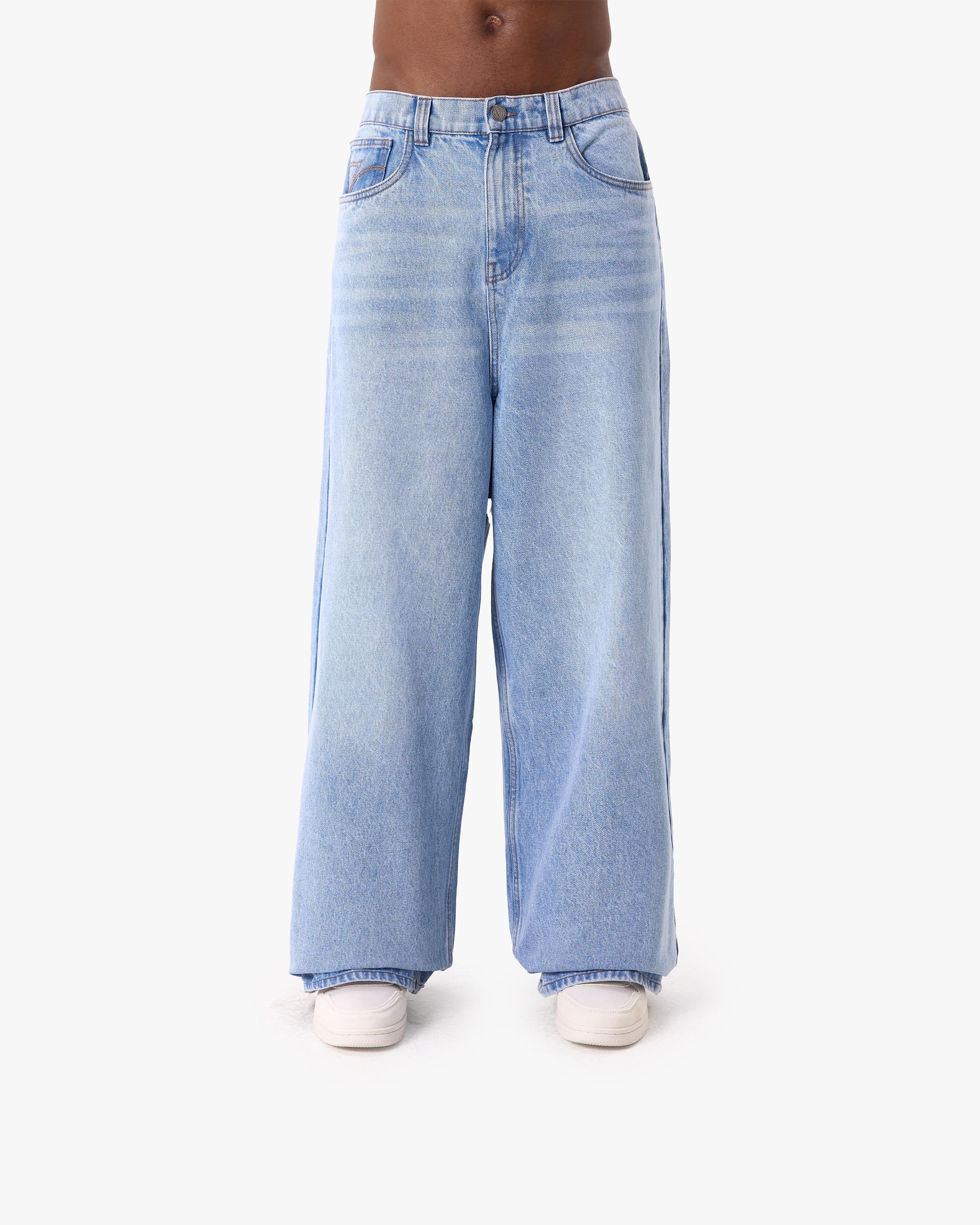 THE BAGGY DENIM LIGHT BLUE