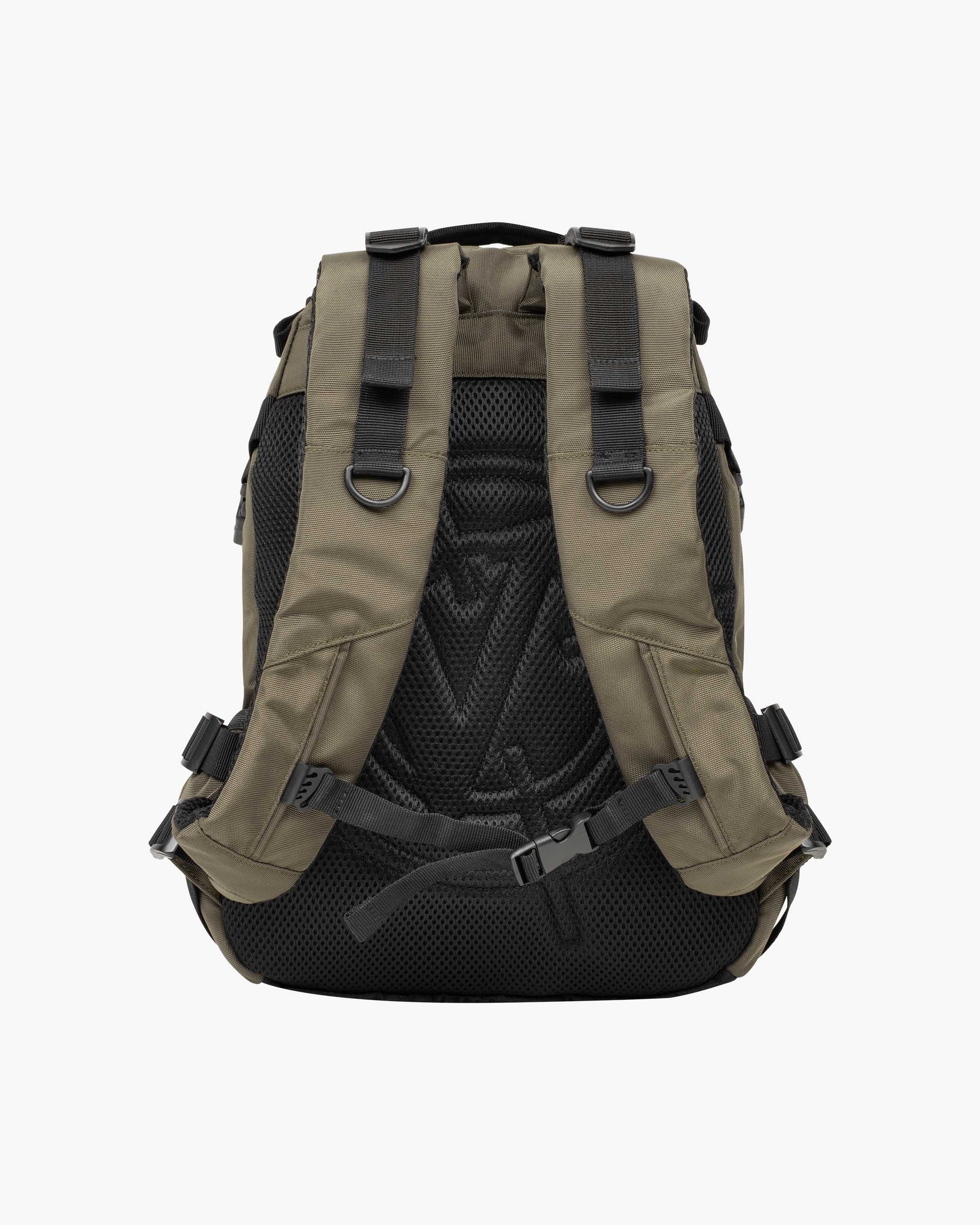 BUCKLE BACKPACK - MILITARY GREEN