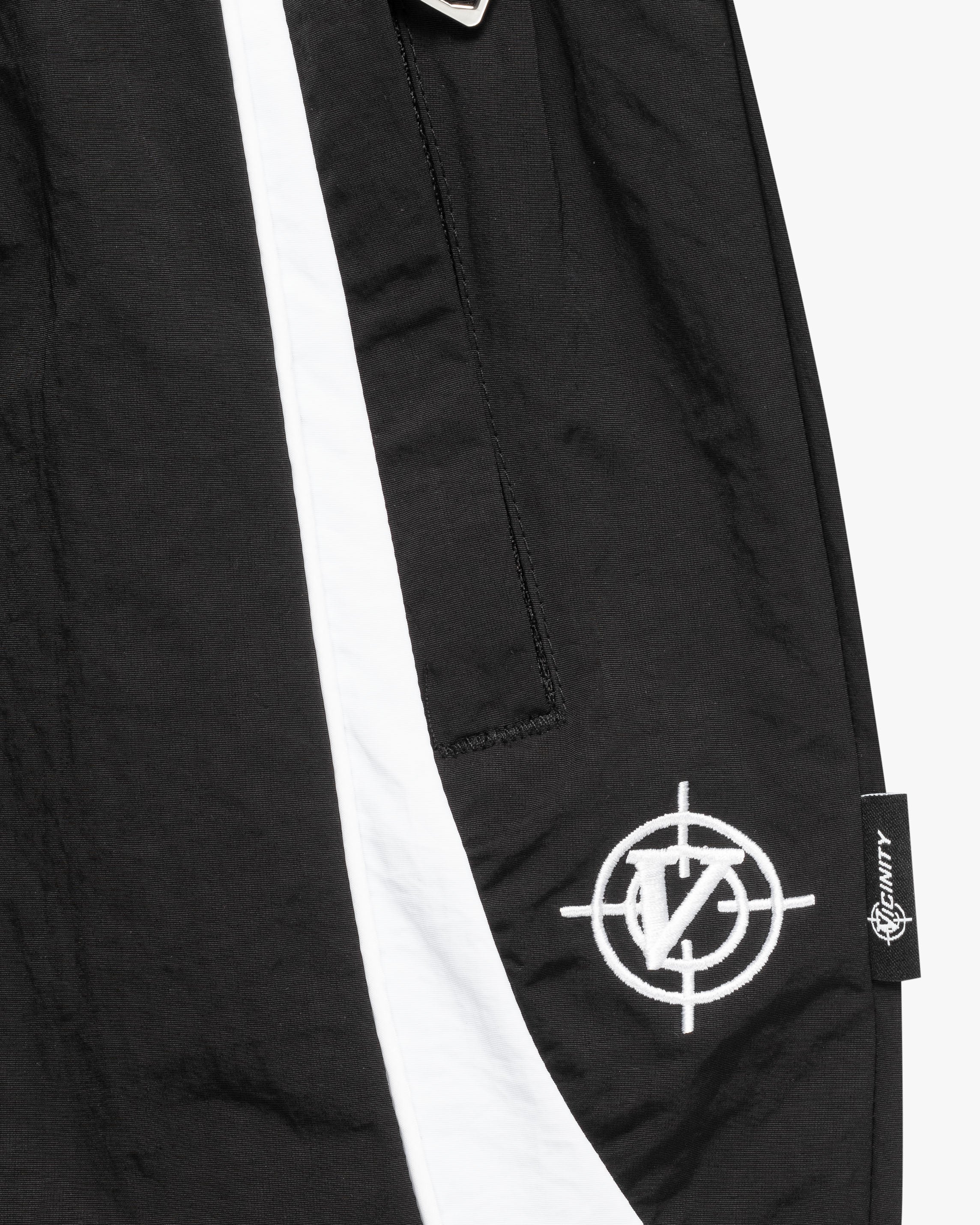 TRACK PANTS V4 BLACK