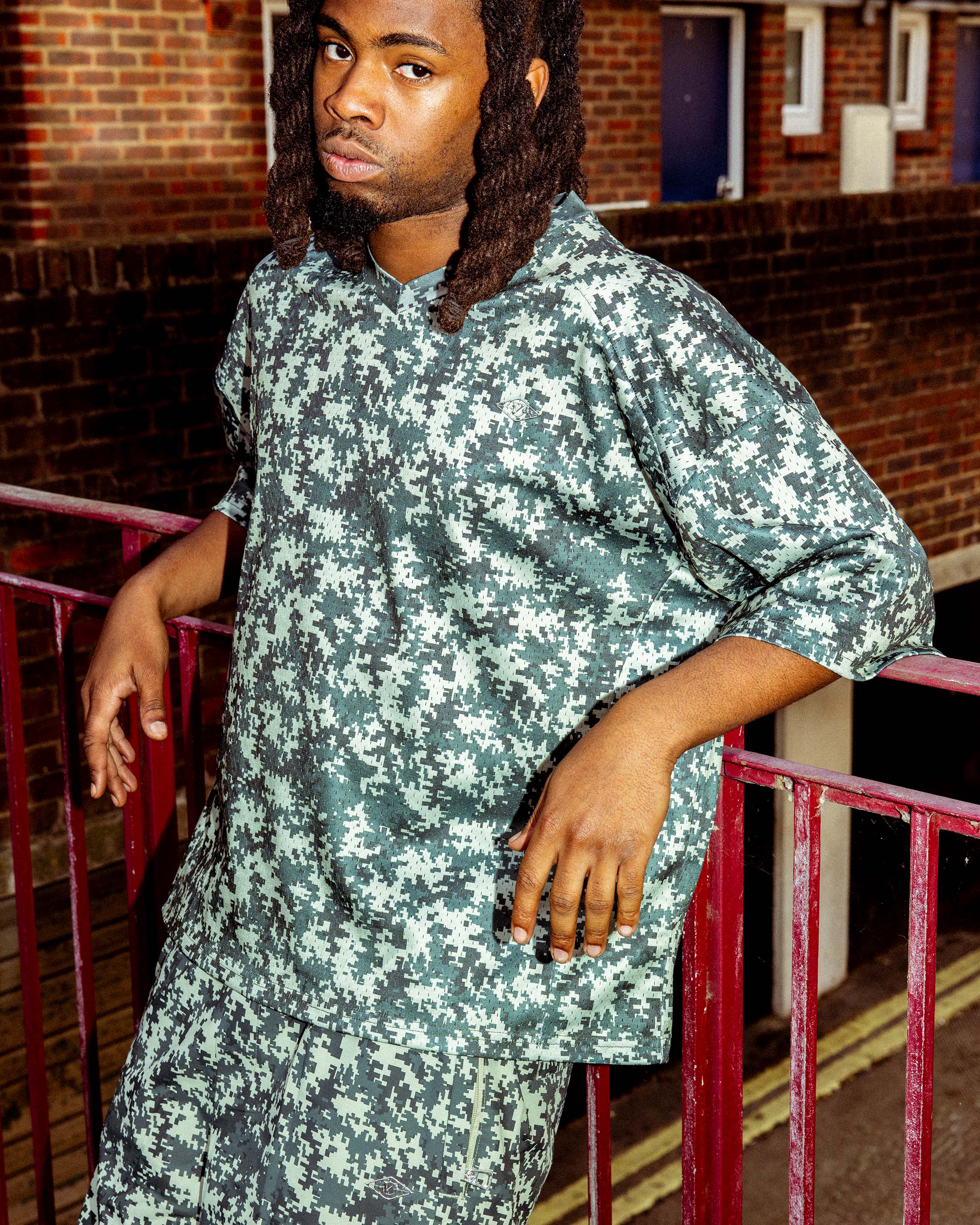 MESH JERSEY PIXEL CAMO