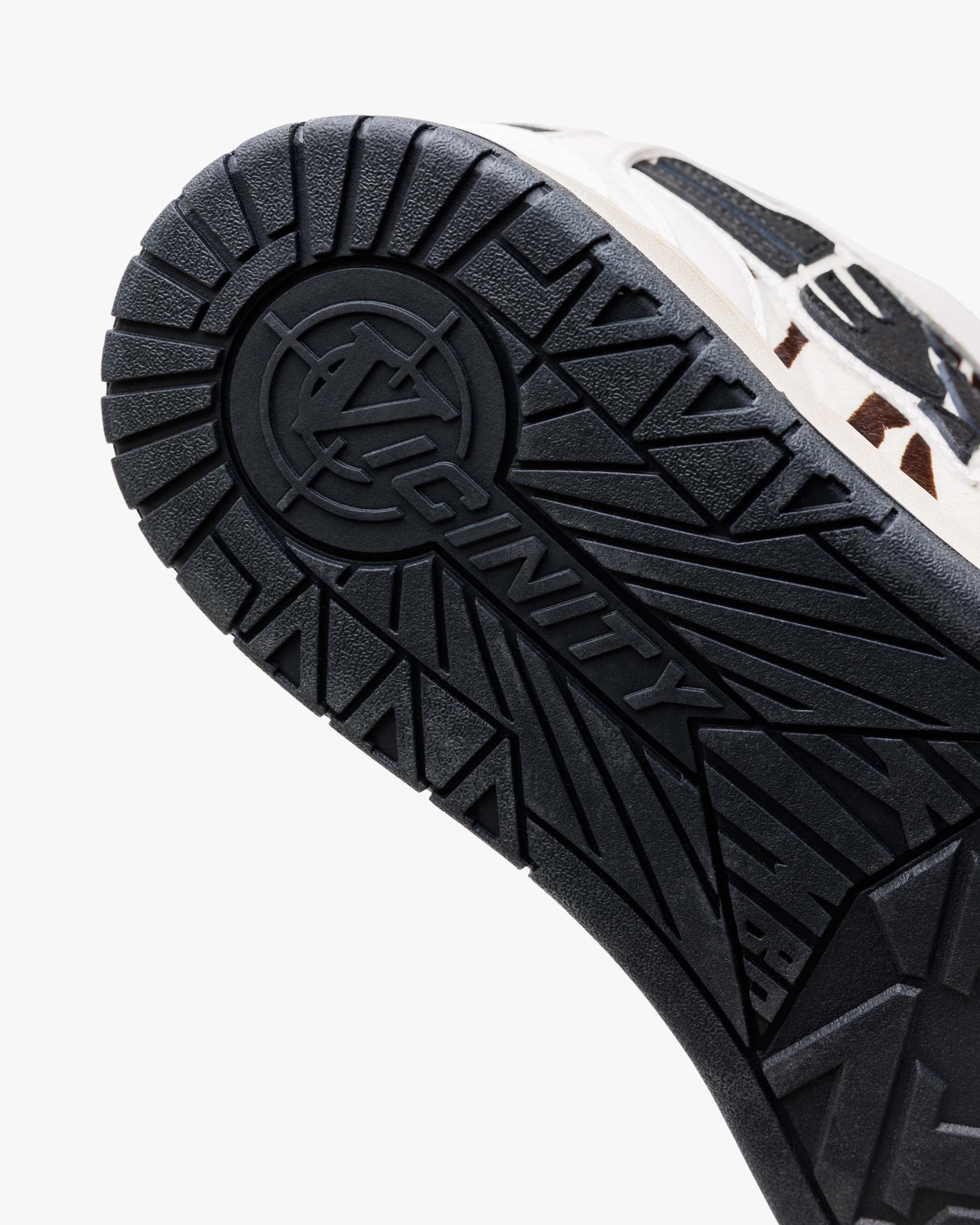 AKIMBO LOWS V2 "WHITE ZEBRA"