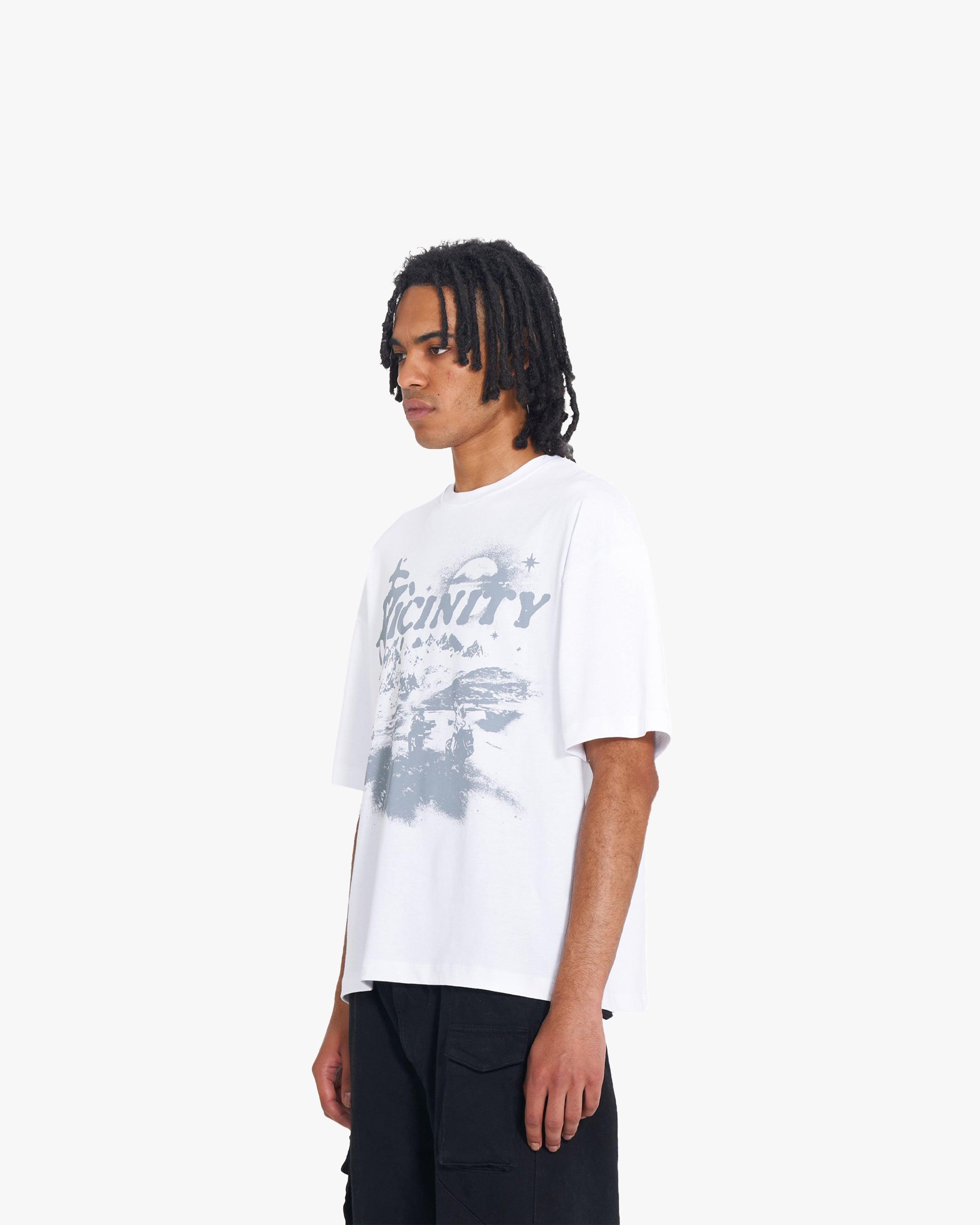 HIDDEN HILLS TEE WHITE